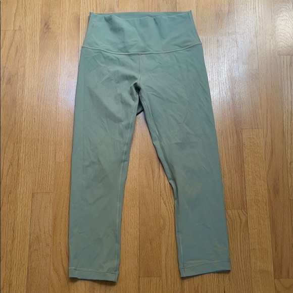 Wunder under 25” lululemon tights - Picture 3 of 3